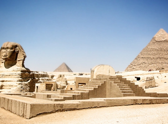 Tour to pyramids, Royal mummies & Civilization museum