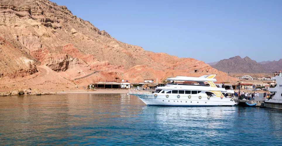 11 days cairo, nile cruise & sharm el sheikh by flight