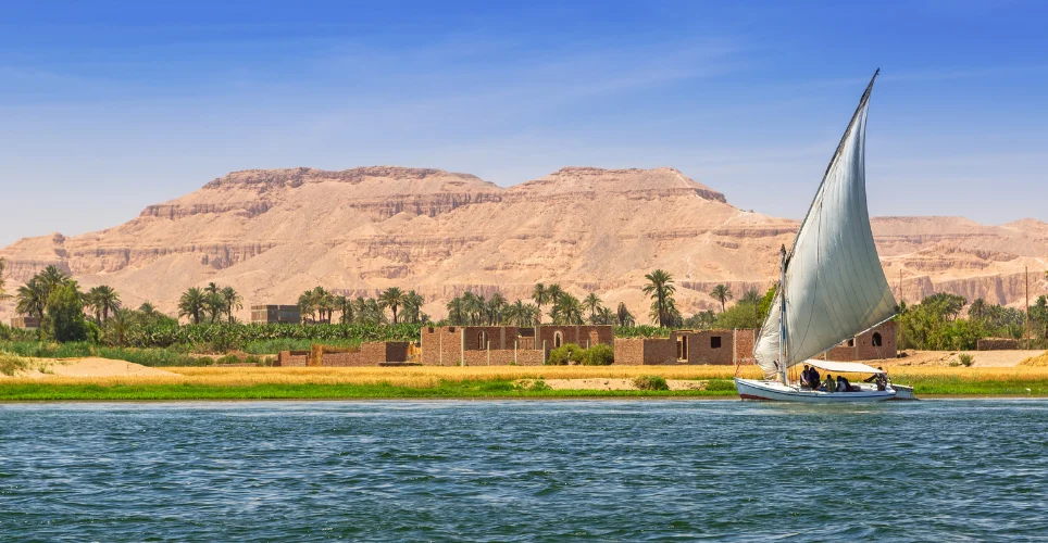 15 days pyramids, nile & oasis package